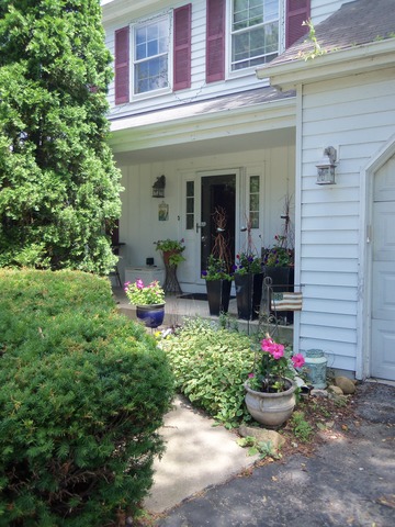 1724 Schey Ct, Naperville, IL 60565 photo 2