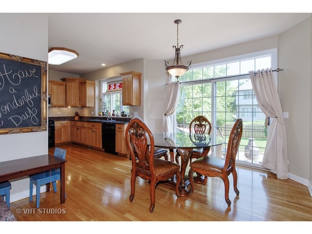 2819 Cordgrass Rd, Naperville, IL 60564 photo 5