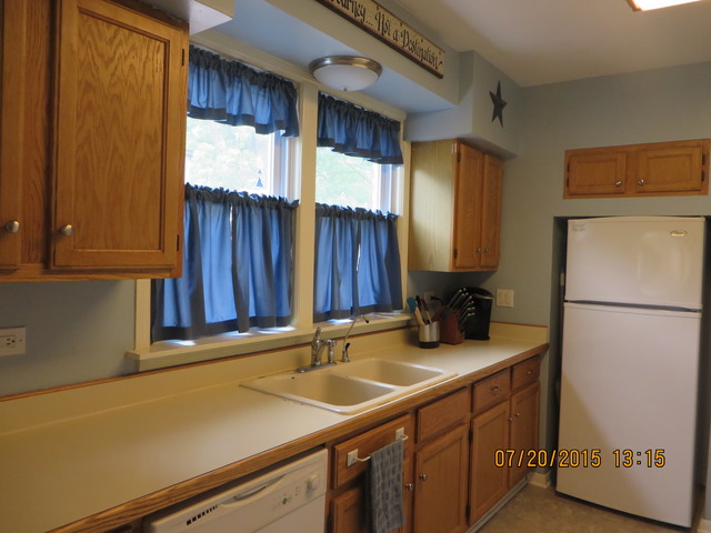 2806 Beachview Dr, Mchenry, IL 60050 photo 4