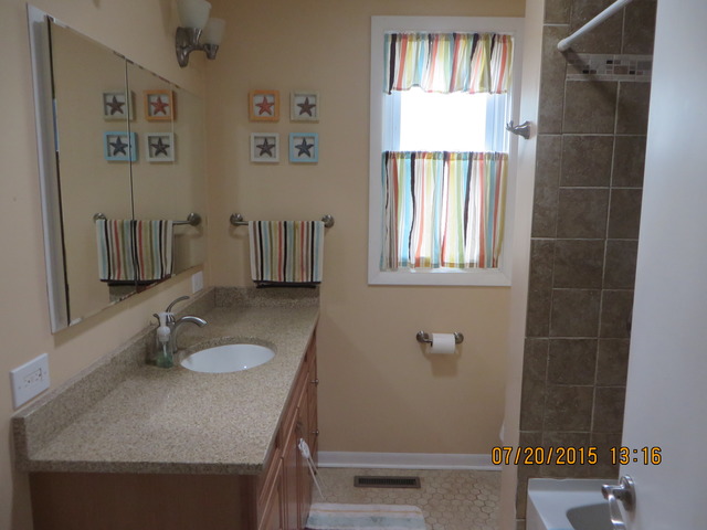 2806 Beachview Dr, Mchenry, IL 60050 photo 15