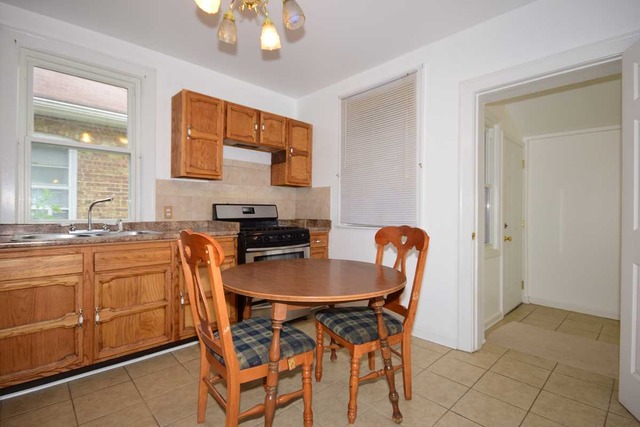 2720 N Oak Park Ave, Elmwood Park, IL 60707 photo 7