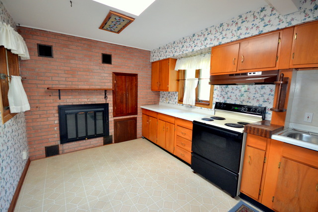 411 3rd Ave, Ottawa, IL 61350 photo 4