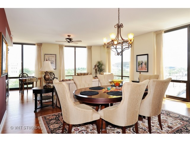 233 E 13th St #706, Chicago, IL 60605 photo 5
