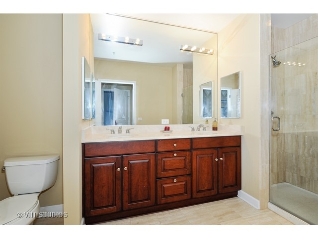 233 E 13th St #706, Chicago, IL 60605 photo 10