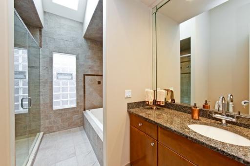 3300 S Normal Ave, Chicago, IL 60616 photo 12