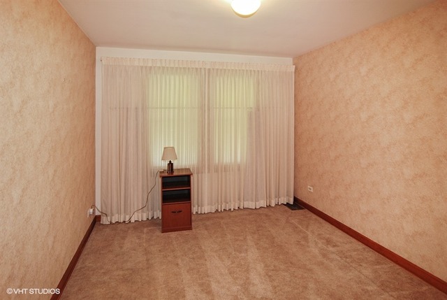 2228 Forest Ave, Riverside, IL 60546 photo 3
