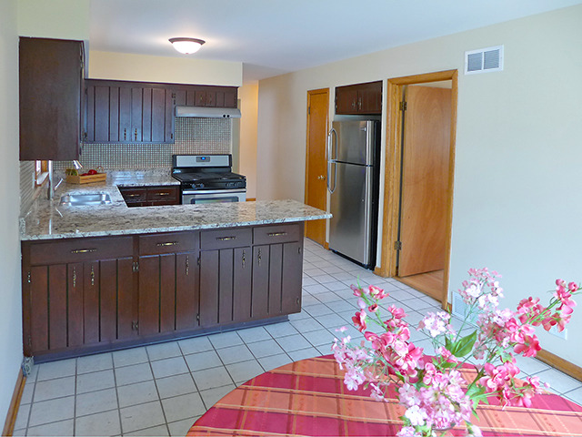 6417 34th St, Berwyn, IL 60402 photo 7