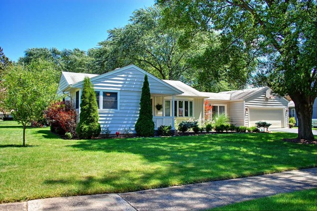 2300 Dove St, Rolling Meadows, IL 60008 photo 1