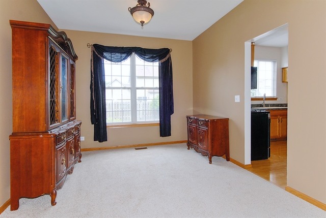 1655 Mcdowell Ave, Aurora, IL 60504 photo 4