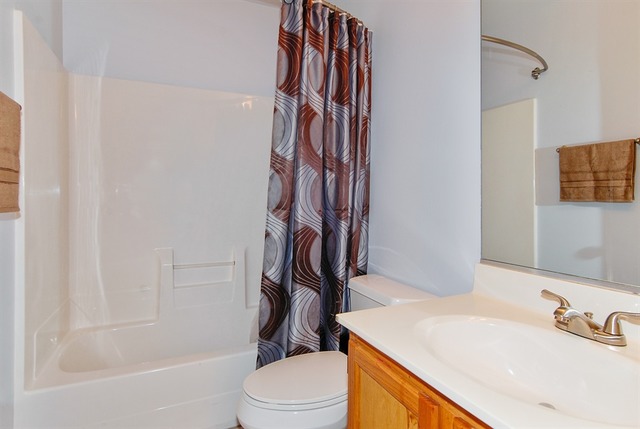1655 Mcdowell Ave, Aurora, IL 60504 photo 16