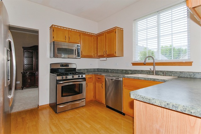 1655 Mcdowell Ave, Aurora, IL 60504 photo 5