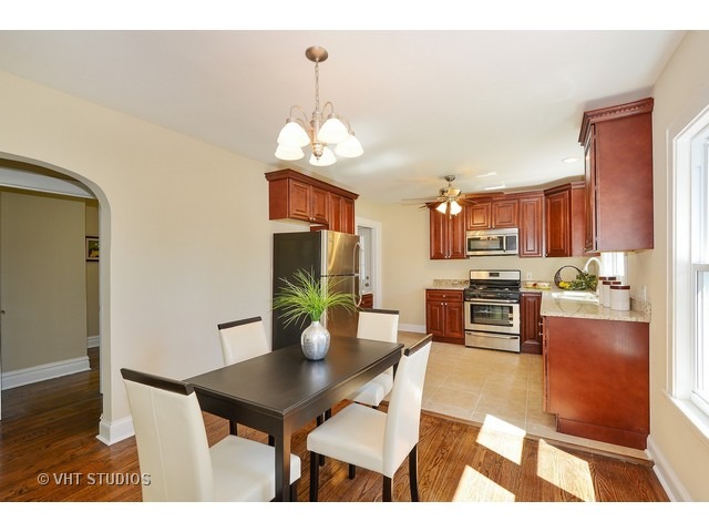 458 N Forest Ave, Hillside, IL 60162 photo 3