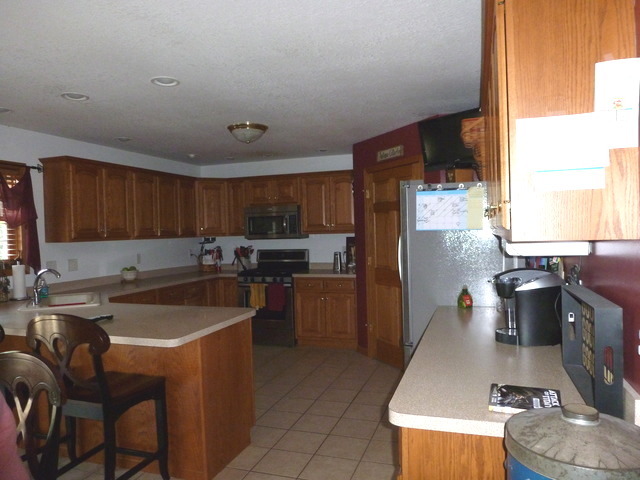 2795 Stone Ridge Dr, Kankakee, IL 60901 photo 3