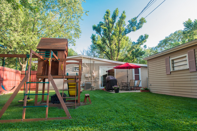 511 Devon Dr, Dyer, IN 46311 photo 1