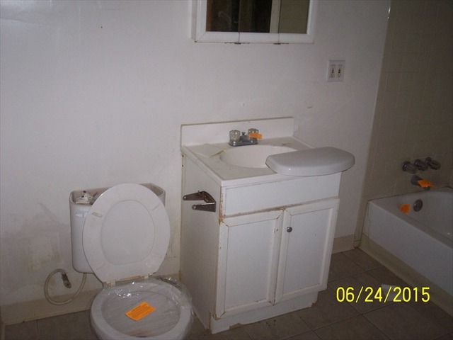 634 E 72nd St, Chicago, IL 60619 photo 10