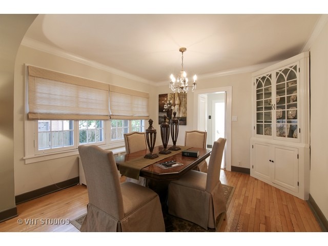 2610 Walnut Ave, Evanston, IL 60201 photo 6