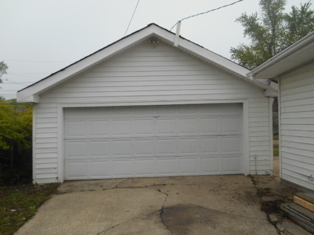 1104 E North St, Lockport, IL 60441 photo 1