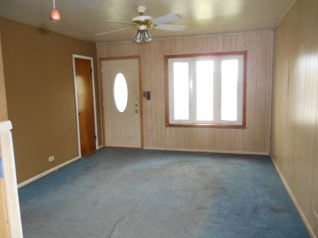 1104 E North St, Lockport, IL 60441 photo 2