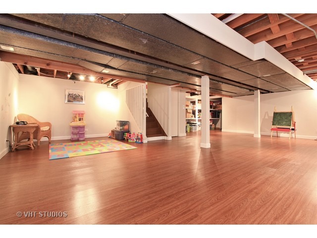 855 Warwick Rd, Deerfield, IL 60015 photo 16