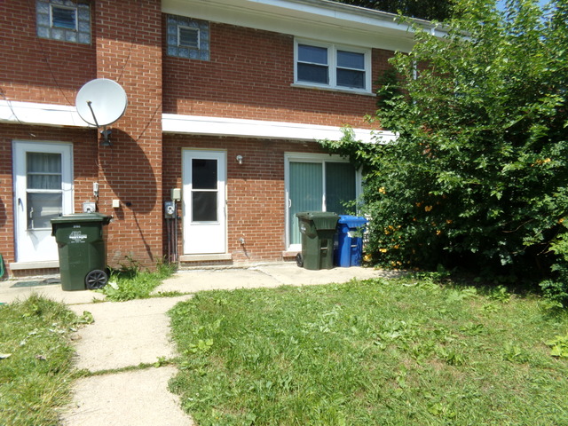 8911 Robin Dr #d, Des Plaines, IL 60016 photo 13