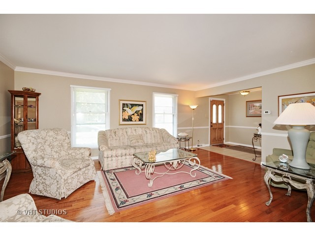 18401 Bock Rd, Lansing, IL 60438 photo 2