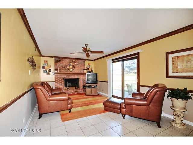 18401 Bock Rd, Lansing, IL 60438 photo 10