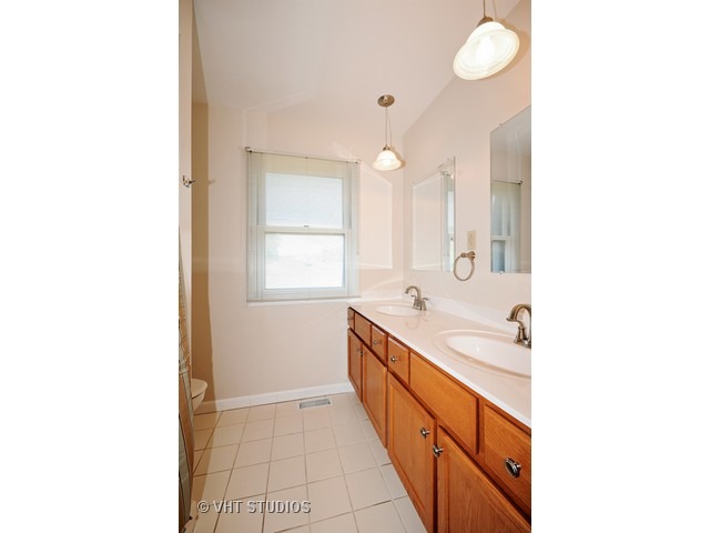 18401 Bock Rd, Lansing, IL 60438 photo 16