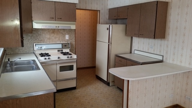 2834 E 127th St, Chicago, IL 60633 photo 3
