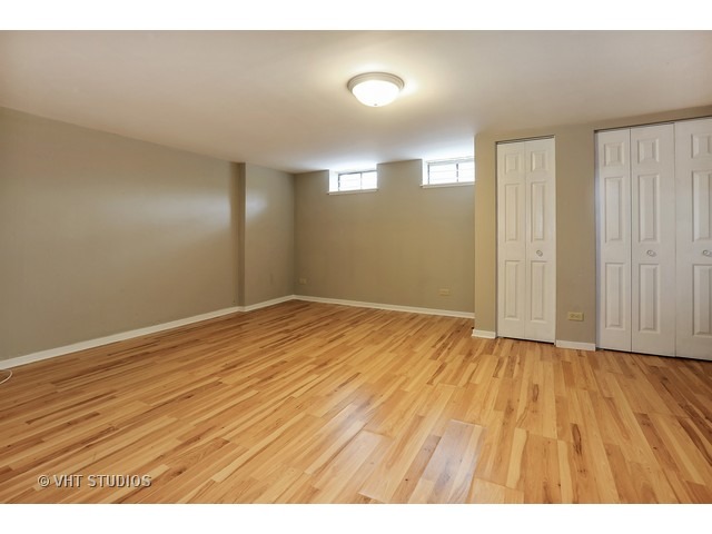 494 E Vallette St, Elmhurst, IL 60126 photo 8