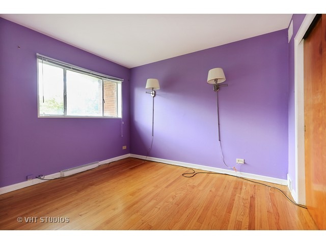 494 E Vallette St, Elmhurst, IL 60126 photo 5