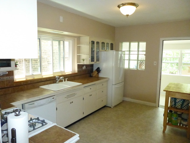 3722 Euclid Ave, Berwyn, IL 60402 photo 7