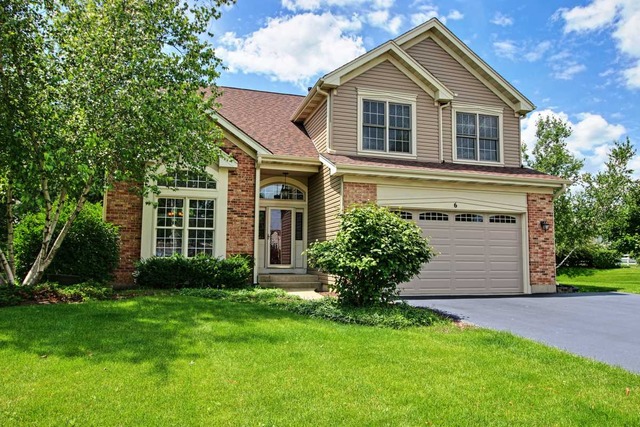 6 Ridgefield Ct, Algonquin, IL 60102 photo 1
