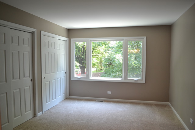 631 Darien Ct, Hoffman Estates, IL 60169 photo 8