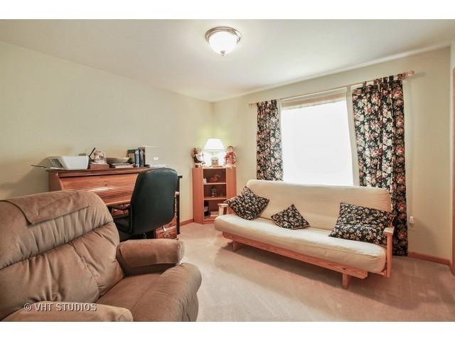 317 W Ashton Dr, Maple Park, IL 60151 photo 9