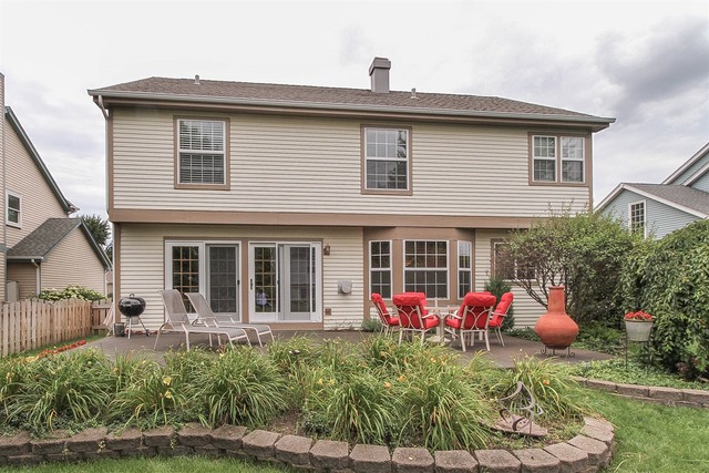 677 Morning Glory Ln, Bartlett, IL 60103 photo 25