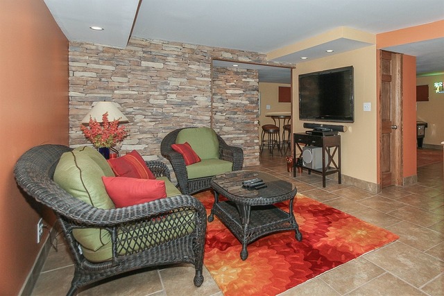 677 Morning Glory Ln, Bartlett, IL 60103 photo 14