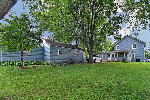 312 Forest Ave, Aurora, IL 60505 photo 3