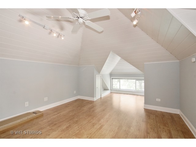 140 S Commonwealth Ave, Aurora, IL 60506 photo 6