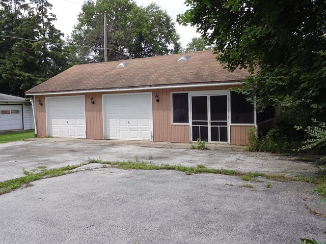 3616 Halsted Blvd, Steger, IL 60475 photo 2