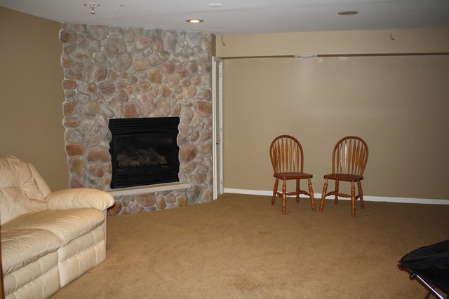 525 Surrey Ridge Dr, Cary, IL 60013 photo 15