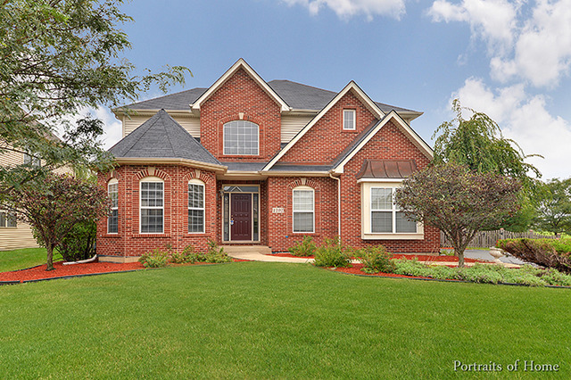 1101 Stonehaven Cir, Aurora, IL 60504 photo 1