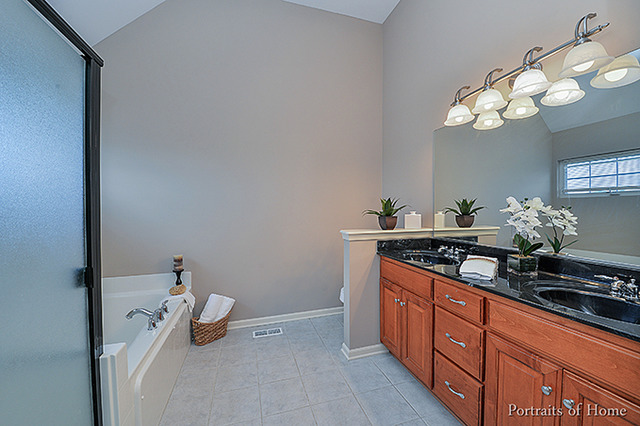1101 Stonehaven Cir, Aurora, IL 60504 photo 16