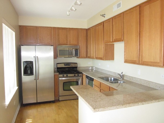100 N Hermitage Ave #516, Chicago, IL 60612 photo 5