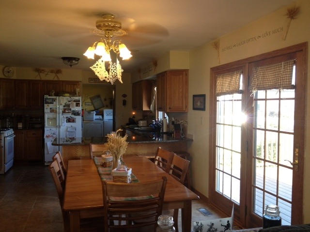 11027 Melms Rd, Genoa, IL 60135 photo 9