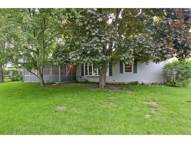 721 Evergreen Ct, Algonquin, IL 60102 photo 16