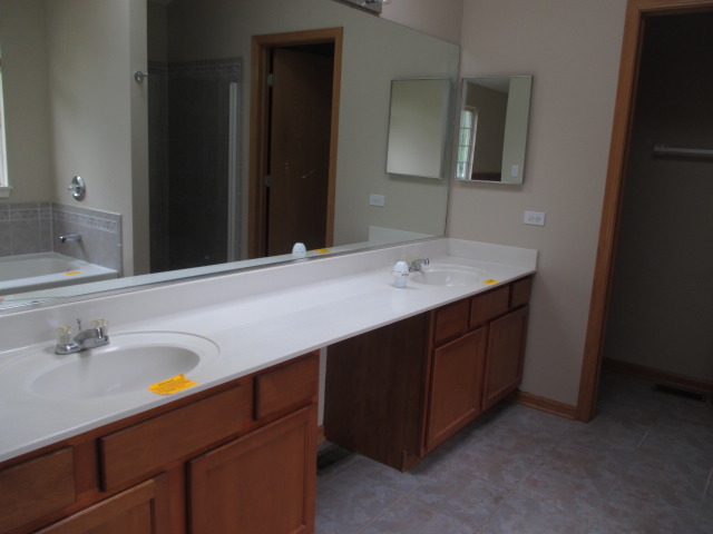 2243 Keating Dr, Aurora, IL 60503 photo 17