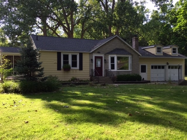 1030 Westend Dr, Algonquin, IL 60102 photo 2