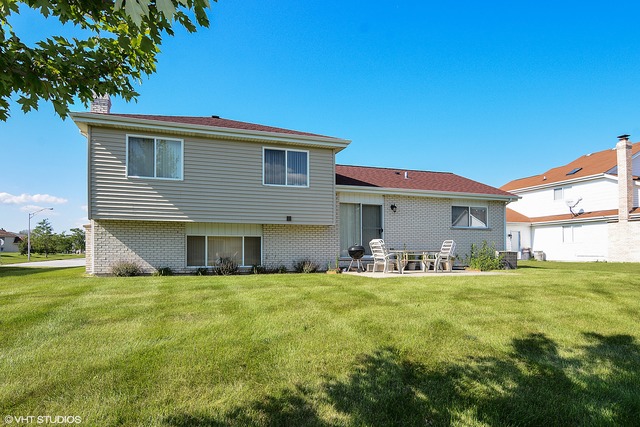 6237 Michael Ln, Matteson, IL 60443 photo 8