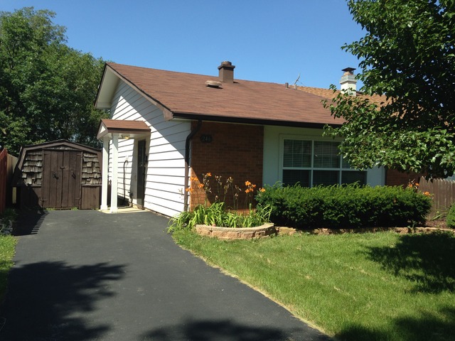 246 Bode Rd, Hoffman Estates, IL 60169 photo 1