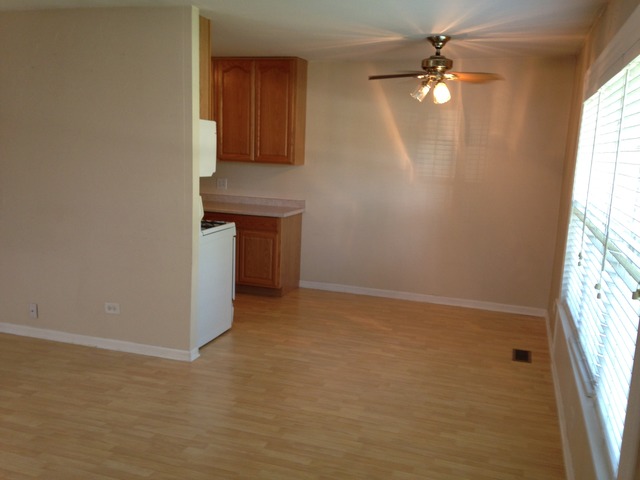 246 Bode Rd, Hoffman Estates, IL 60169 photo 7